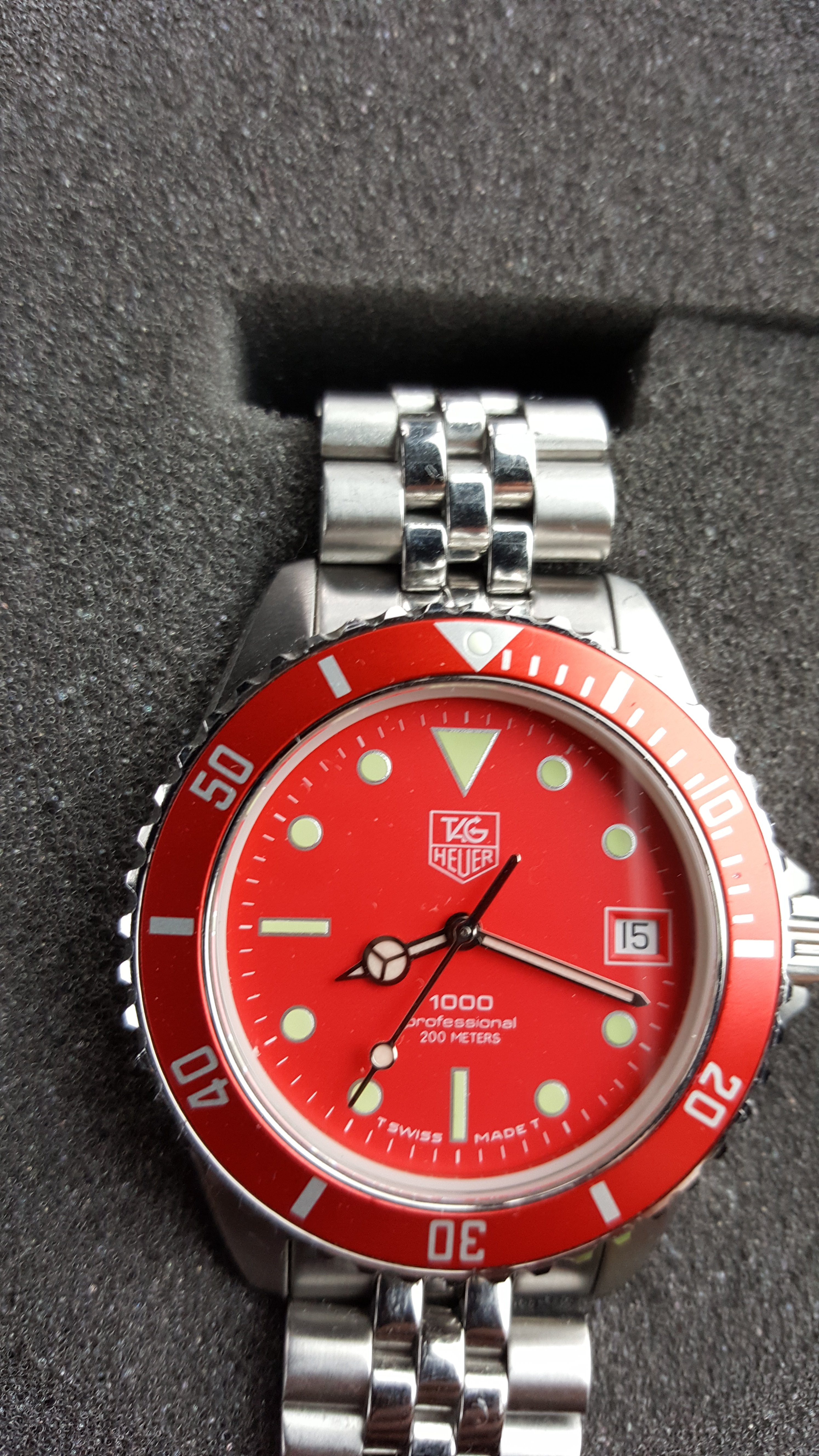 Tag heuer shop 1000 red