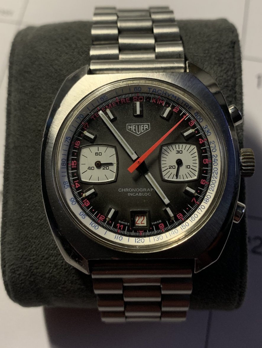 Heuer-905-1.jpg