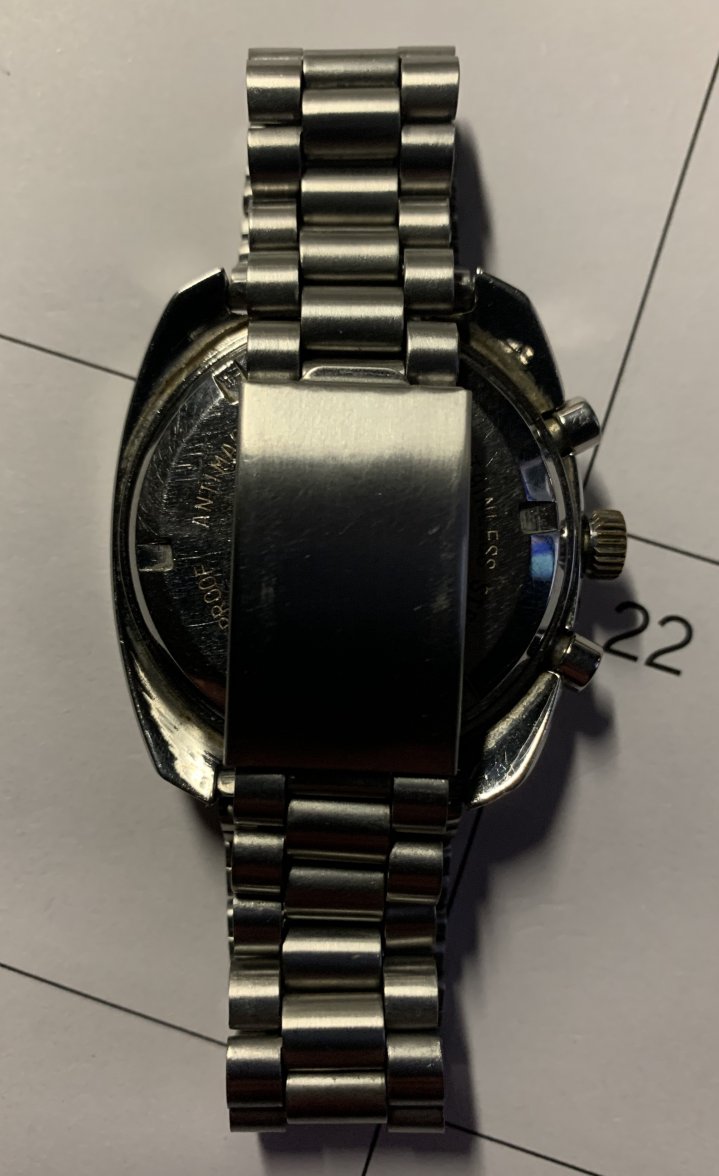 Heuer-905-2.jpg