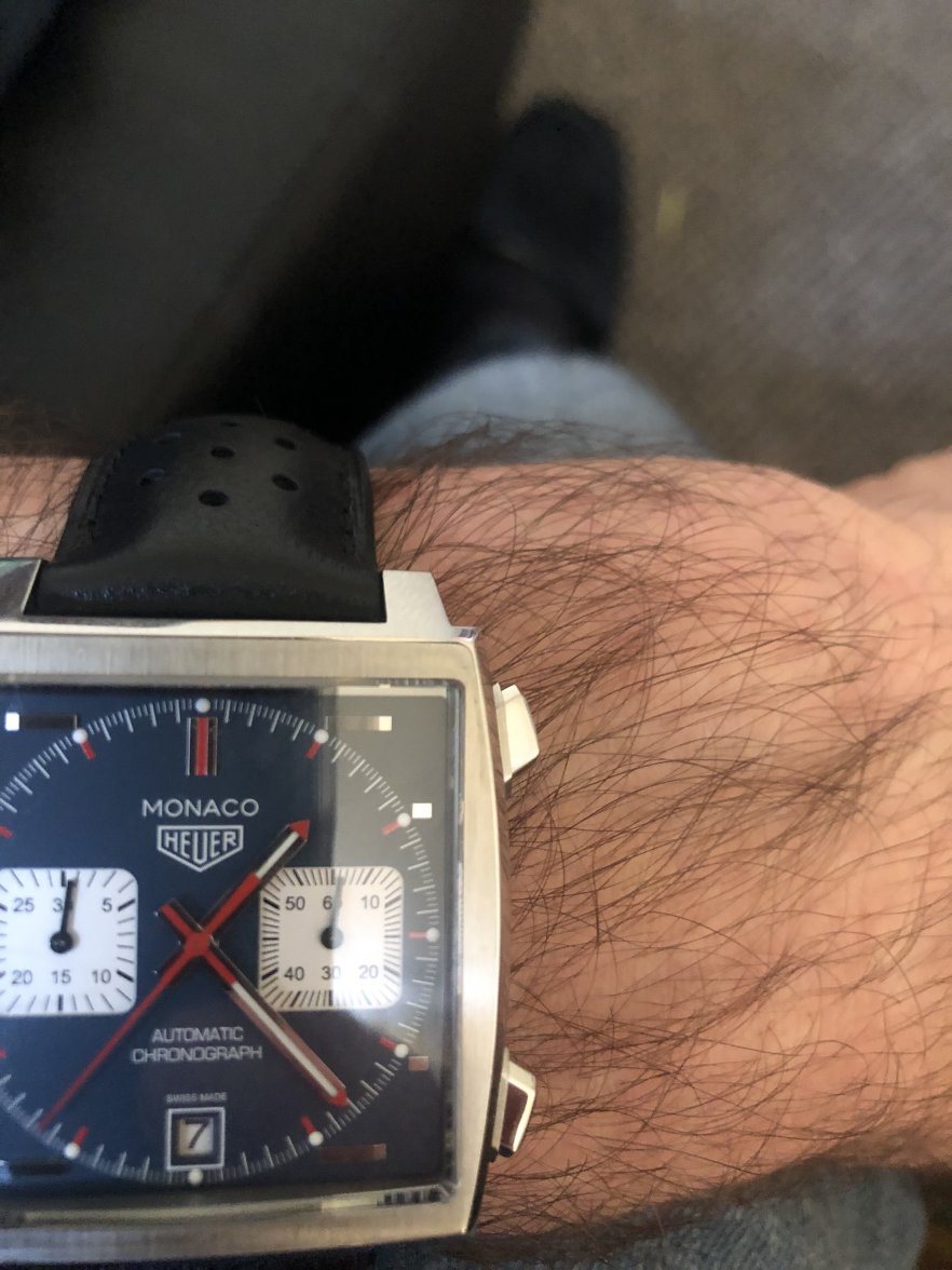 Tag heuer watch on sale second hand jumping