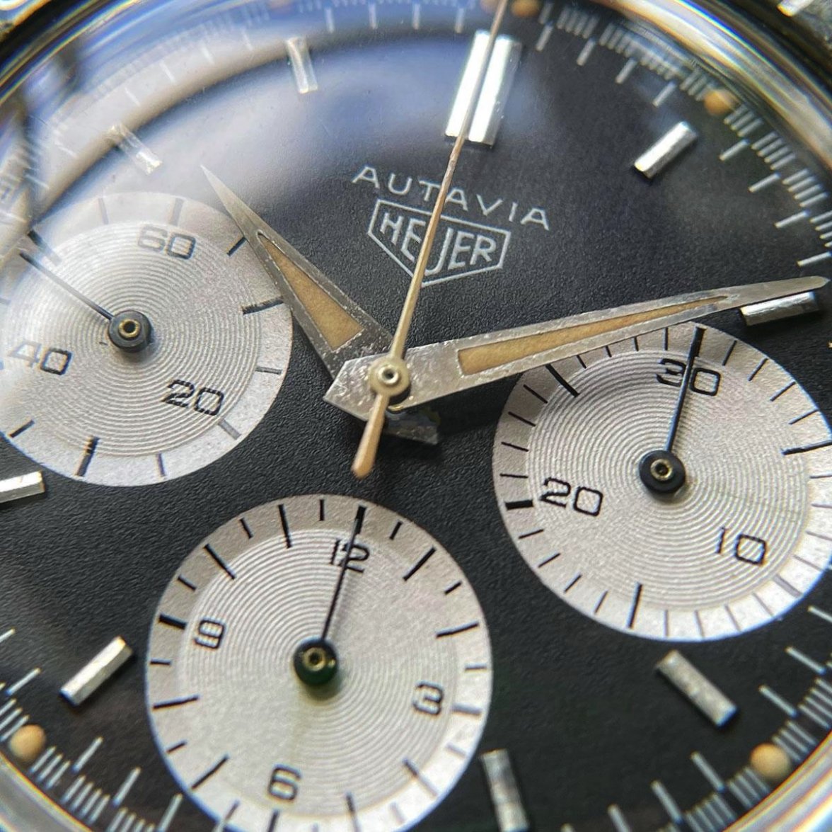 Heuer Autavia 2446 2nd execution.jpg