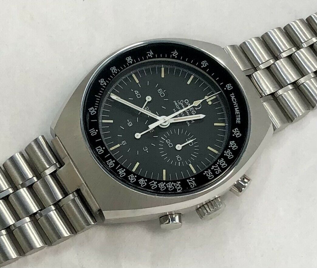 Omega Speedmaster Mark II Ref 145.037 1.jpg