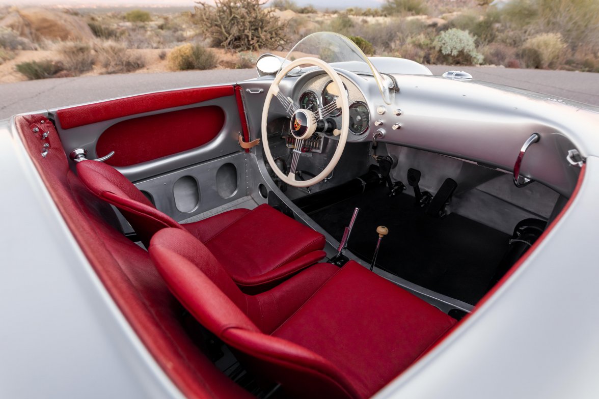 1955 Porsche 550 Spyder 4.jpeg