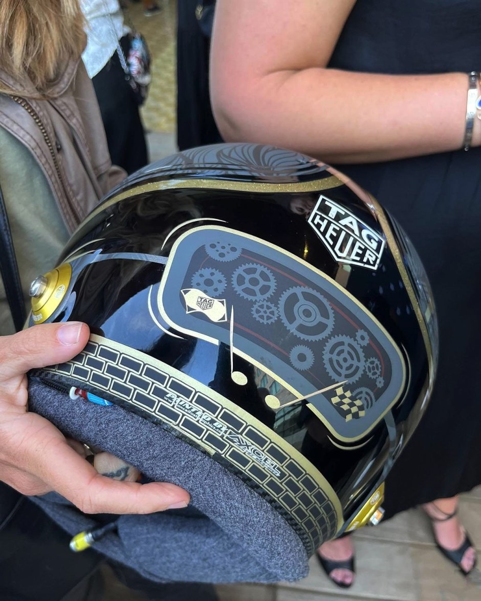 image_03_-_alexander_rossis_race_day_helmet_back.jpeg