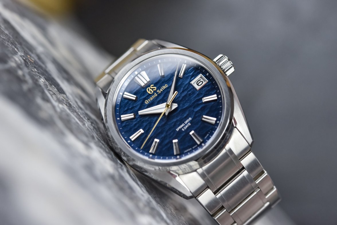 Grand-Seiko-Evolution-9-140th-Anniversary-Limited-Edition-SLGA007-lake-suwa-review-6-1536x1025.jpg