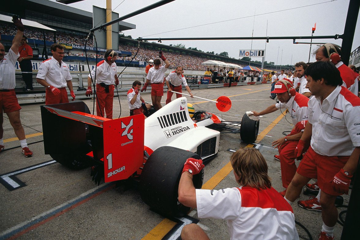 1989-mclaren-pit-stop.jpg