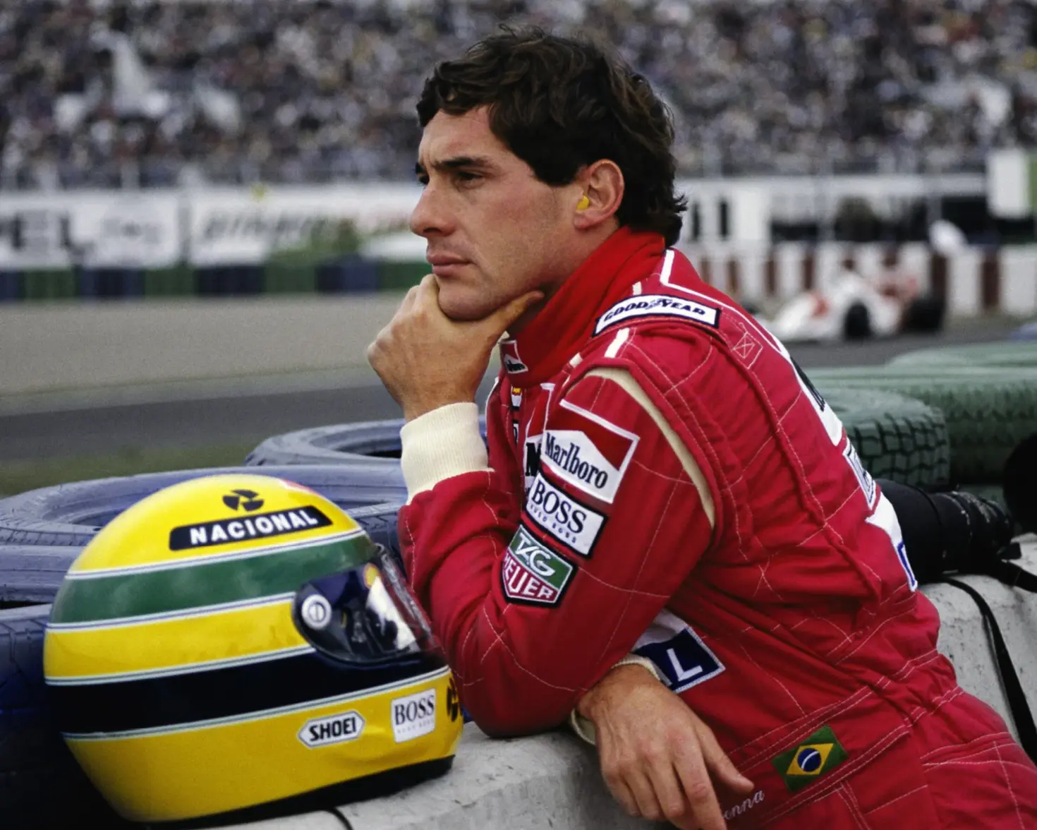 Senna helmet.webp