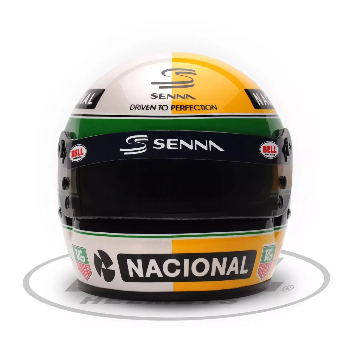 Senna 30 helmet.webp