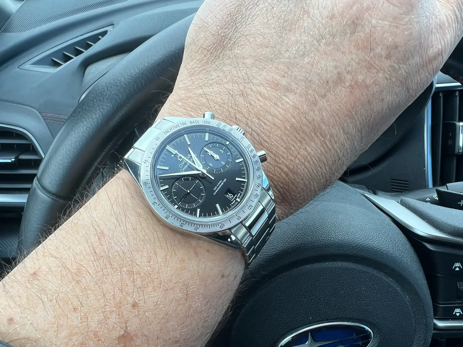 Omega Speedy '57 Wheel Shot.webp