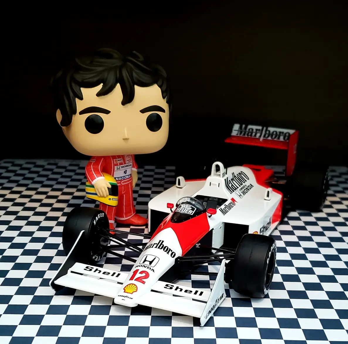 Funko Senna Mclaren.webp