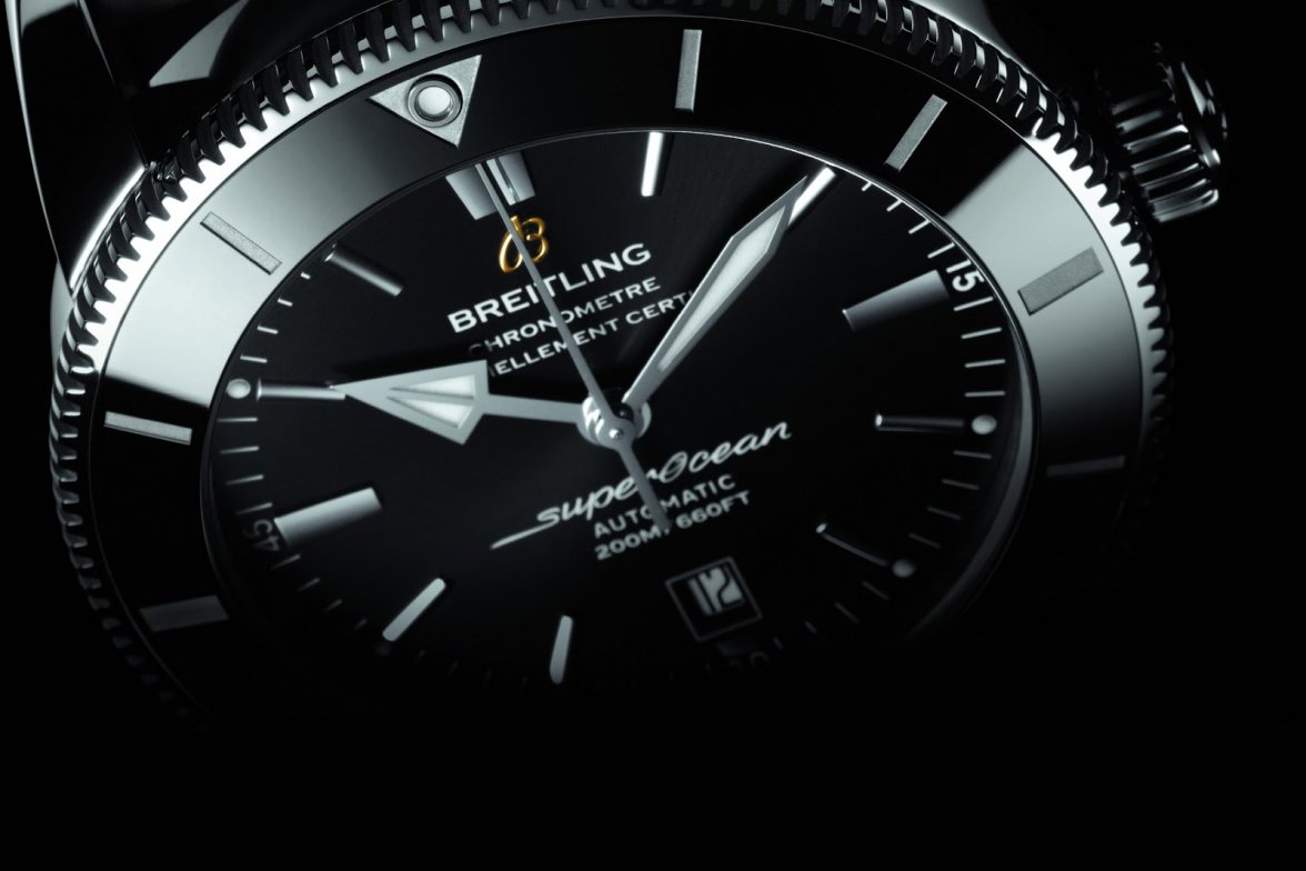 BREITLING Superocean HERITAGE II 09.jpg