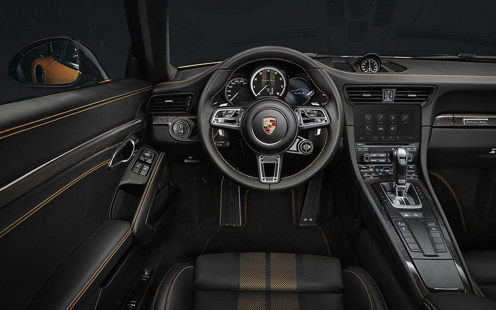 Porsche-911-Turbo-S-10.jpg