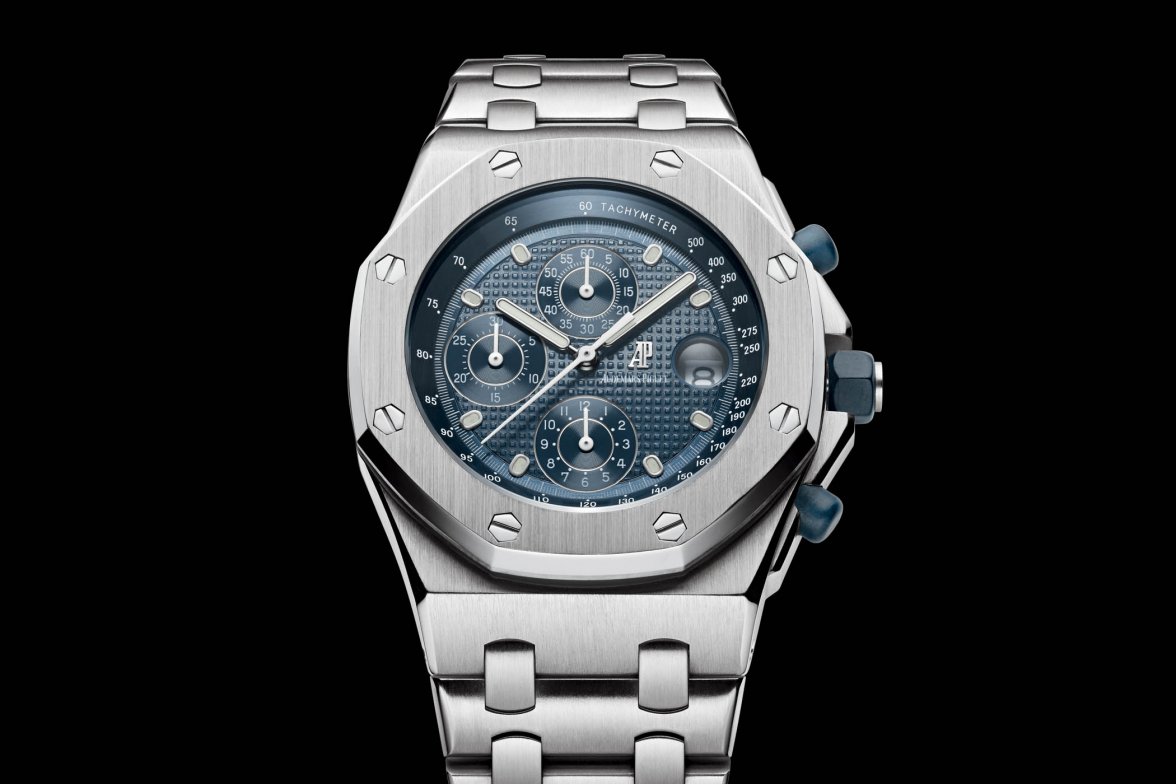 Audemars-Piguet-Royal-Oak-Offshore-Chronograph-ref.-25721ST-first-version-1993-4.jpg