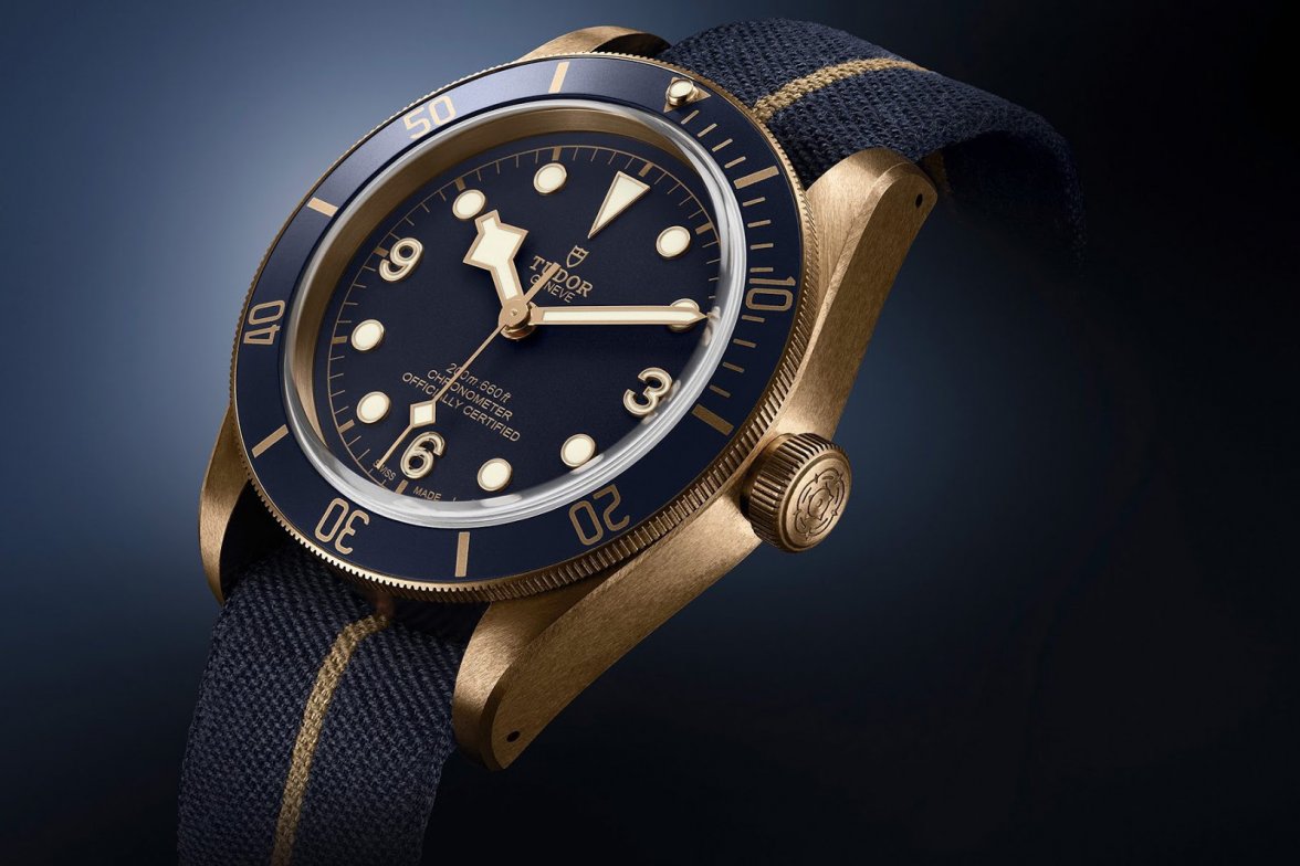 TUDOR Heritage BLACK BAY Bronze BLUE for BUCHERER 03.jpg