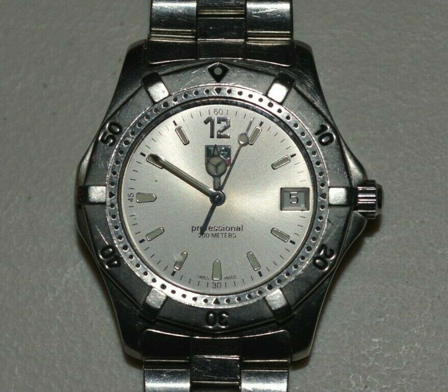 Tag Heuer WK1112 0 Professional Quartz Watch 2000 series 37mm